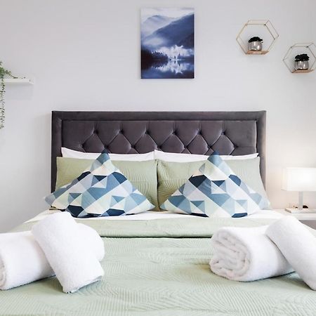 Crystal Palace Suites London Bagian luar foto