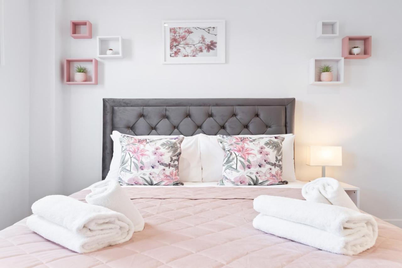 Crystal Palace Suites London Bagian luar foto