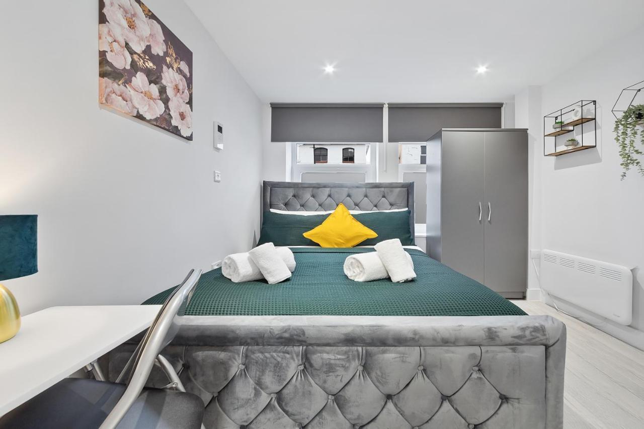 Crystal Palace Suites London Bagian luar foto