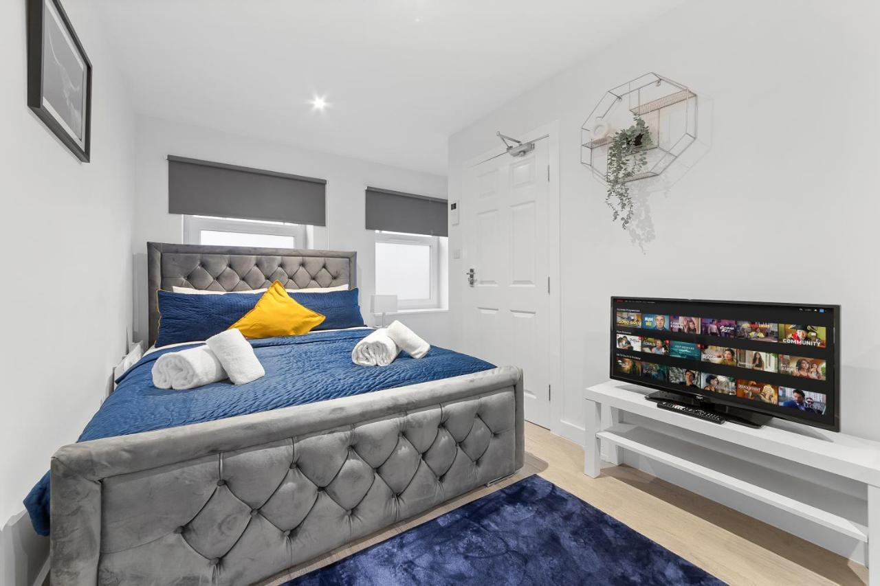 Crystal Palace Suites London Bagian luar foto