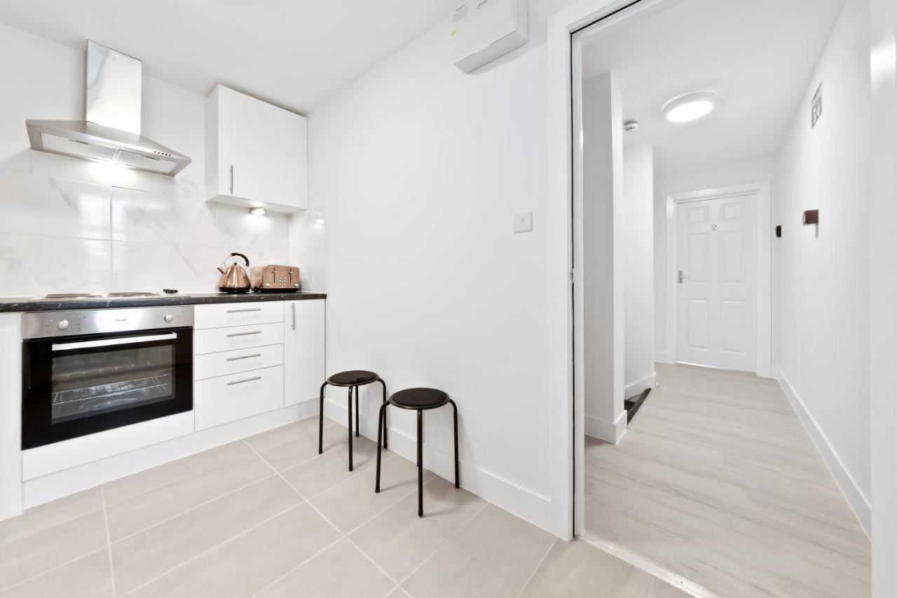 Crystal Palace Suites London Bagian luar foto