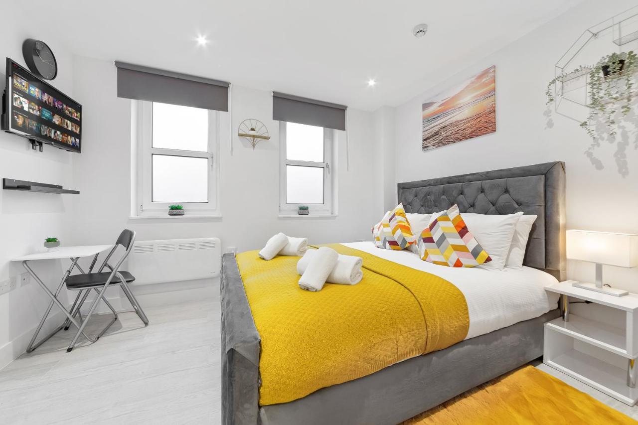 Crystal Palace Suites London Bagian luar foto